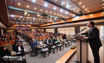 دیدار صمیمانه شهردار تهران با کارکنان شهرداری منطقه ۵