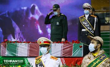 تشییع دو شهید گمنام دفاع مقدس در وزارت ورزش و جوانان 17