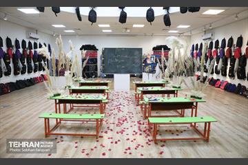 ویژه برنامه نسیم مهر 17