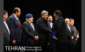 مراسم تجلیل از خدام موکب علی بن موسی الرضا(ع) با حضور پیروز حناچی شهردار تهران 39