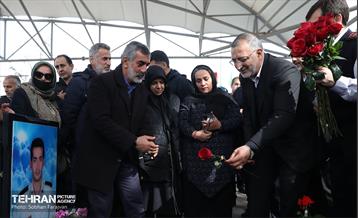 هفتمین سالگرد شهدای آتش‌نشان حادثه پلاسکو 21