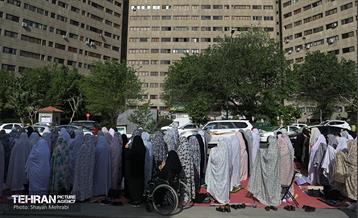 اقامه نماز عید فطر در شهرک اکباتان 25