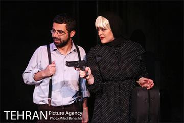 نمایش تلورانس: یک اپرای صابونی‎ 14
