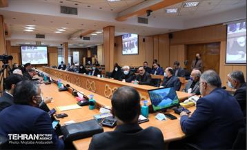 دیدار صمیمانه نمایندگان ادوار مجلس شورای اسلامی با شهردار تهران 15