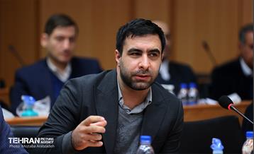 مراسم تقدیر از عملکردهای برتر و منتخبین نمایشگاه شهر-یاران 10