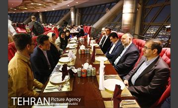 بازدید مهمانان خارجی سی و دومین نمایشگاه بین المللی کتاب تهران از برج میلاد  20