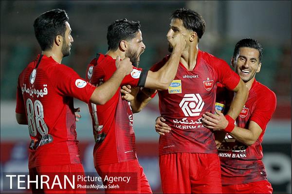 دیدار تیم های پرسپولیس و پیکان 29