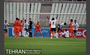 دیدار سایپا و سپاهان در لیگ برتر فوتبال 10