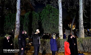 احیای شب 19 رمضان در دانشگاه تهران 3