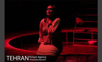 نمایش ویتسک‎ 12