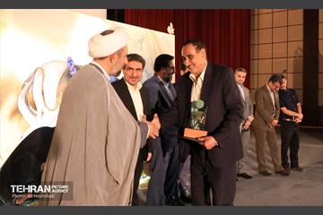 سومین سوگواره شعر عمود ۱8 4