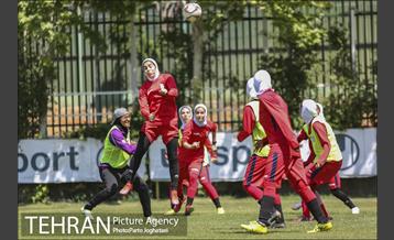 تمرین تیم ملى فوتبال بانوان 12
