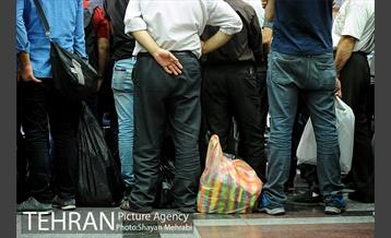 گفتگوی صمیمی دستفروشان مترو با مدیران شهری 23