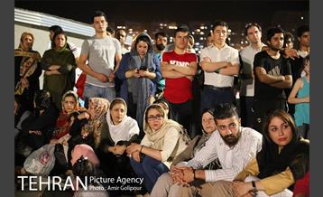 شب های شاد دریاچه خلیج‌فارس 4