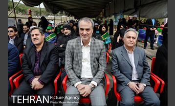 آیین غرس پنچ هزار اصله نهال در اراضی جنگل لویزان 21