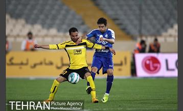 دیدار استقلال و سپاهان در لیگ برتر فوتبال 12