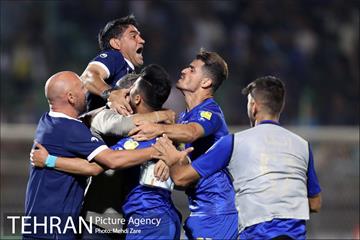 دیدار تیم های استقلال تهران و ذوب آهن اصفهان 20