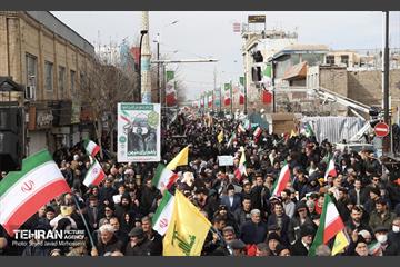 حضور و سخنرانی دکتر علیرضا زاکانی در اجتماع مردم زنجان در مراسم راهپیمایی ۲۲ بهمن 8