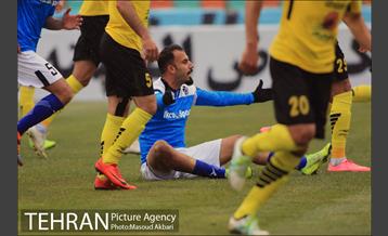 دیدار تیم‌های فوتبال پیکان تهران - سپاهان اصفهان 5