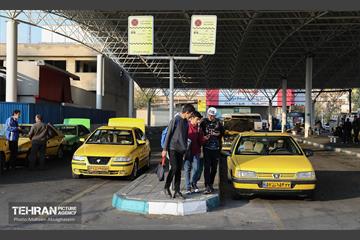 زنان شهر؛ راننده تاکسی 2
