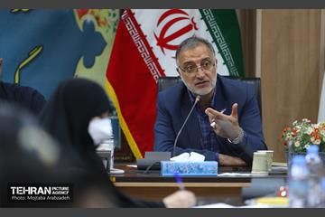 دیدار شهردار تهران با نخبگان منطقه 13