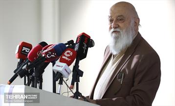 آیین رونمایی از پوستر جشنواره «عاملیت هنر در سیمای شهر تهران» 12