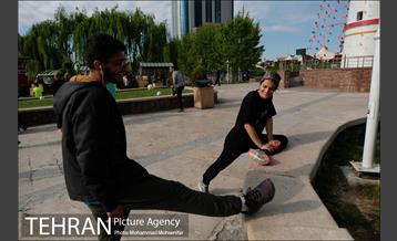 پیاده روی ۷۰۰ نفری در اراضی عباس آباد 45