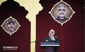 تشییع پیکر شهدای مدافع حرم  18