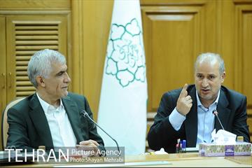 دیدار اعضای فدراسیون فوتبال با شهردار تهران 34
