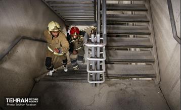 مسابقه پله‌نوردی آتش‌نشانان در برج میلاد 43