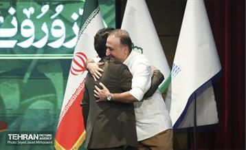 آیین شکر خدمت 4