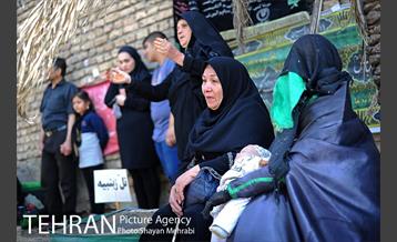 تعزیه ظهر عاشورا در حسینه نهاوندیان 7