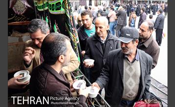 آیین سنتی سمنو پزان در میدان امام حسین (ع) 21