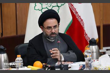 حضور عضو شورای اسلامی شهر در منطقه ۱8 15