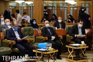دویست و دهمین جلسه شورای شهر 4