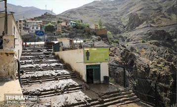 آغاز عملیات ساماندهی منطقه امامزاده داوود(ع) پس از سیلاب 4