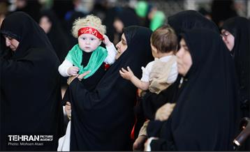 مراسم شیرخوارگان حسینی در مصلای تهران 20
