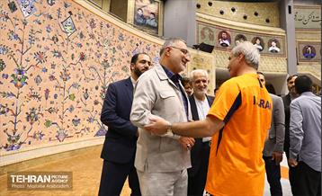 بازدید شهردار تهران از اردوی تیم ملی کشتی