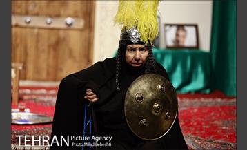 نمایش همسایه آقا‎ 14