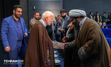 همایش تجلیل از مداحان مولف و شب شعر غزه 41