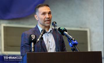 نشست صمیمانه شهردار تهران با قهرمانان، پیشکسوتان و مدیران ورزشی کشور 23