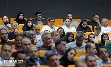 آیین تجلیل از برگزیدگان مناطق 22 گانه 53