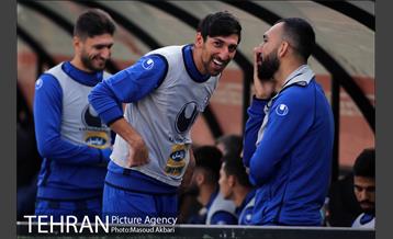 دیدار تیم های استقلال تهران و نفت آبادان  3