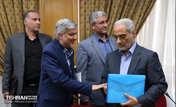 جلسه بررسی کلان‌پروژه‌های بازار گل و شن‌چاله‌ها 17