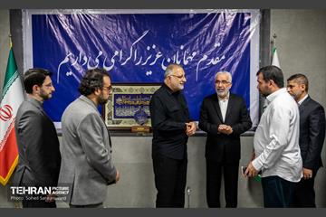 دیدار شهردار تهران با تولیت آستان علوی