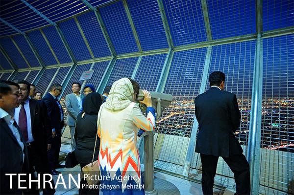 بازدید خبرگزارى هاى آسیا و اقیانوسیه(آوانا) از برج میلاد 8