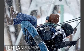 روز برفی پارک شهر 13