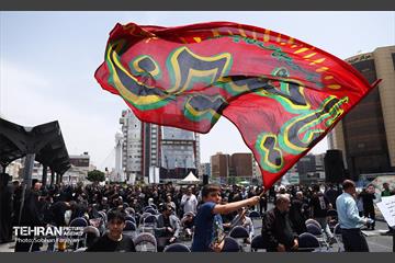 اجتماع صادقیون در فلکه دوم صادقیه 1