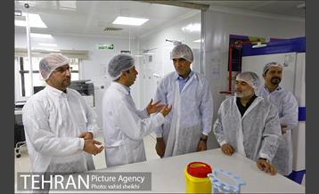 بازدید شهردار تهران از شرکت پرسیس ژن 15