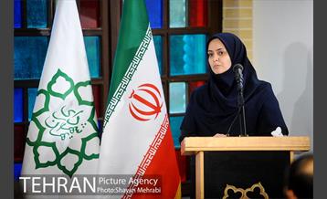 تقدیر از همکاران نویسنده و رونمایى از دوهفته نامه همگامان 17